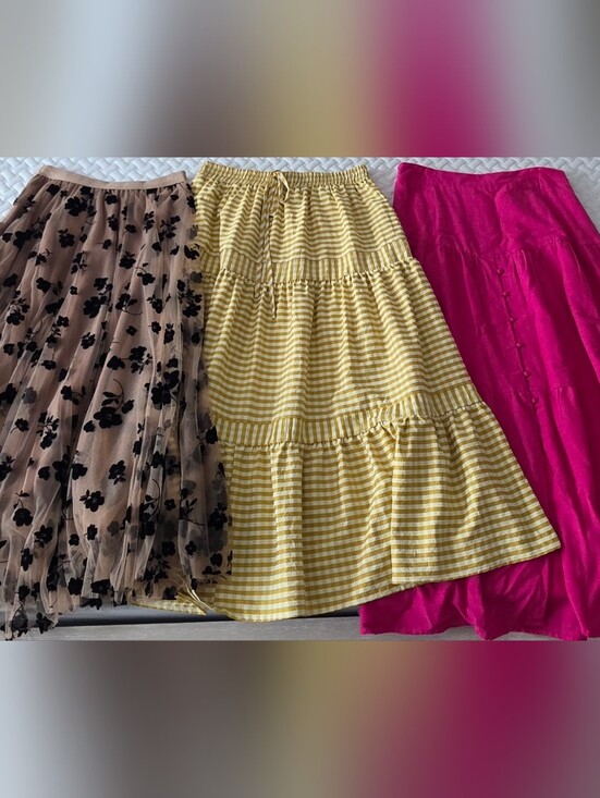 Dresses & Skirts - 3 Tiered Midi Skirt